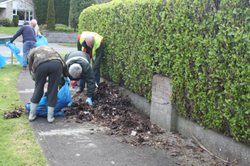 image of the cleaning group at work